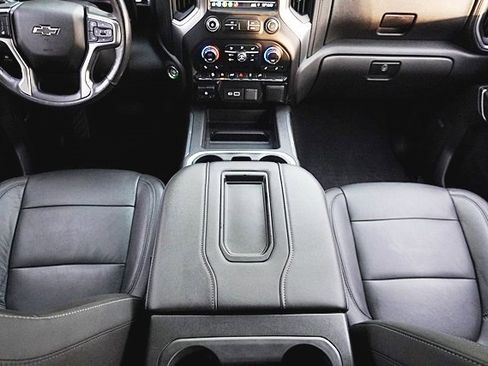 Used 2019 Chevrolet Silverado 1500 LT Trail Boss image 22