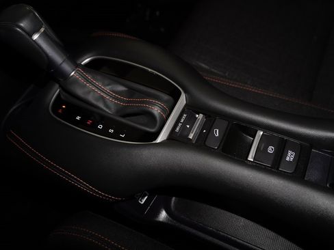 Used 2023 Honda HR-V Sport image 19