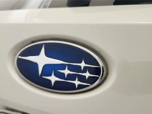 Used 2025 Subaru Crosstrek 2.0i Premium AWD/4WD image 16