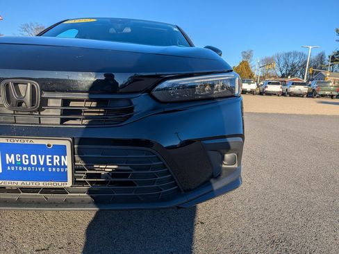 Used 2022 Honda Civic Sport image 11