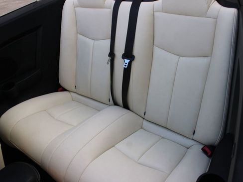 Used 2014 Chrysler 200 Touring image 25