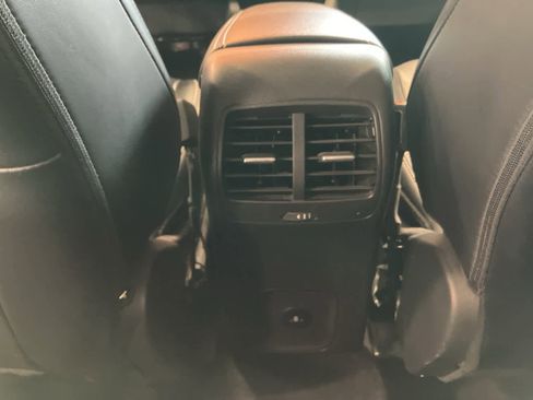 Used 2024 Ford Escape Platinum image 25