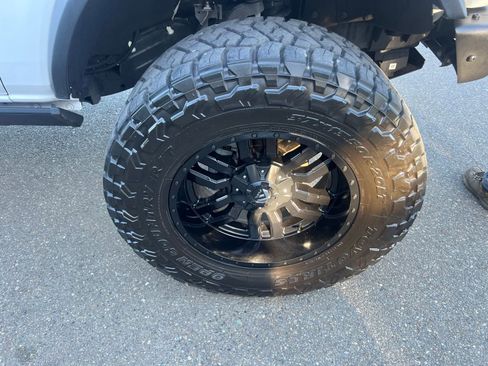 Used 2023 Ford Bronco Black Diamond AWD/4WD image 13