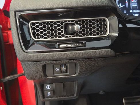 Used 2022 Honda Civic Sport image 26