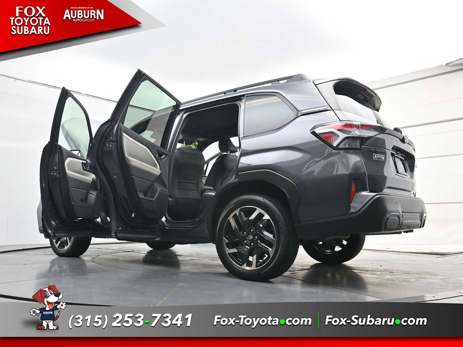 Used 2025 Subaru Forester Limited AWD/4WD image 35