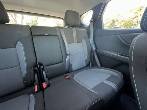 Used 2026 Chevrolet Blazer LT FWD image 38