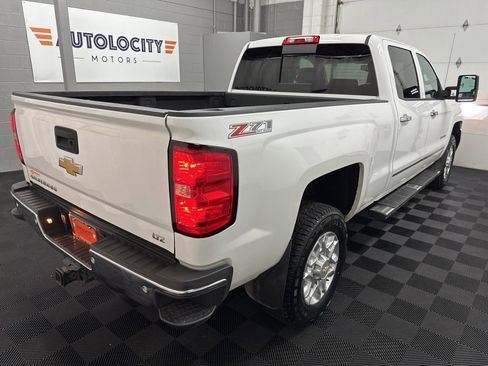 Used 2015 Chevrolet Silverado 2500 LTZ image 9