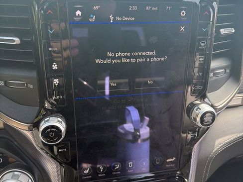 Used 2019 RAM 1500 Limited image 13