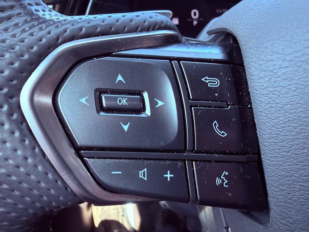 Certified 2025 Lexus TX 500h AWD w/ Technology Package image 23