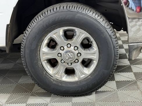 Used 2021 RAM 2500 Big Horn w/ Level 1 Equipment Group AWD/4WD image 12