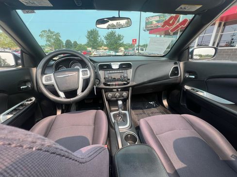 Used 2014 Chrysler 200 Touring FWD image 24