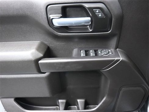 Used 2021 Chevrolet Silverado 1500 Custom image 13