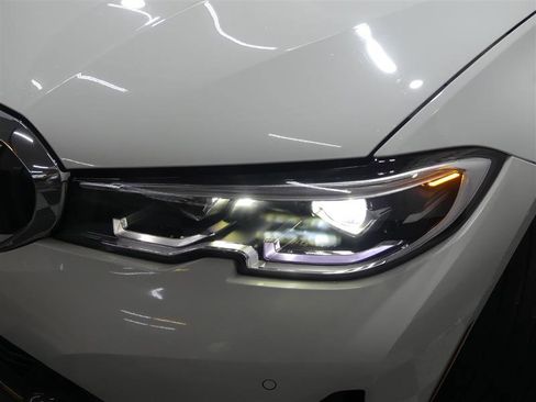 Used 2021 BMW 330i Sedan w/ Convenience Package RWD image 14