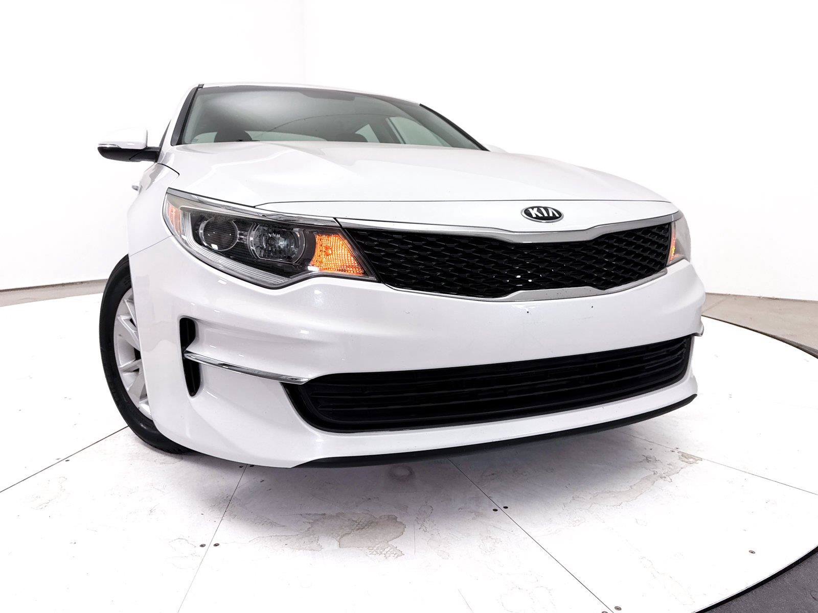 Used 2018 Kia Optima LX FWD image 5