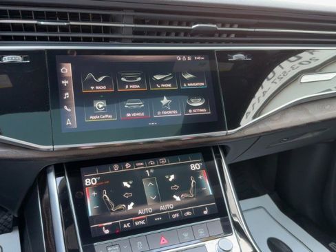 Used 2021 Audi Q8 Premium w/ Black Optic Package image 19