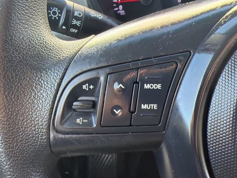 Used 2012 Kia Soul FWD image 16
