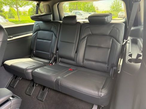 New 2026 Lincoln Navigator L Reserve AWD/4WD image 12
