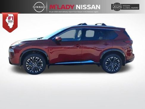 New 2026 Nissan Rogue Platinum image 4