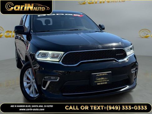 Used 2021 Dodge Durango SXT w/ 3rd Row Seating Group RWD image 3