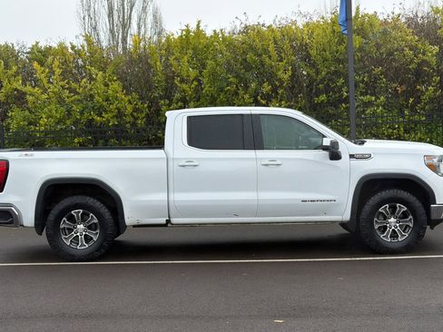 Used 2021 GMC Sierra 1500 SLE image 3