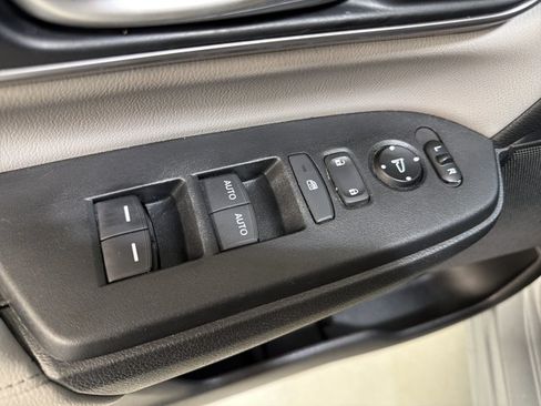 Used 2018 Honda CR-V EX-L image 19
