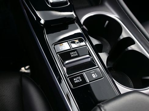 Used 2021 Hyundai Sonata Limited FWD image 24