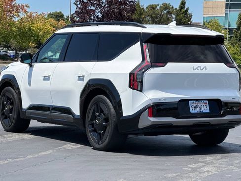 Used 2024 Kia EV9 GT-Line AWD/4WD image 6