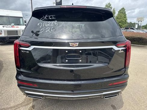 Used 2024 Cadillac XT6 Premium Luxury FWD image 5