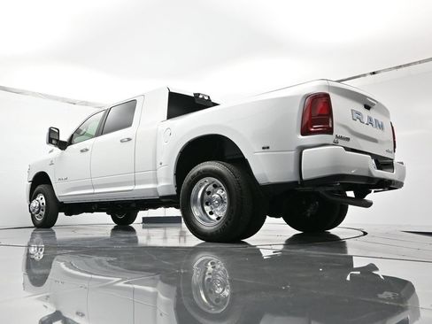 New 2026 RAM 3500 Laramie w/ Max Tow Package image 47