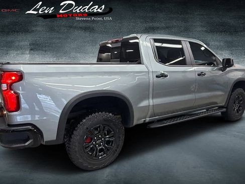 Certified 2023 Chevrolet Silverado 1500 ZR2 w/ Technology Package image 4