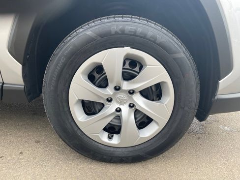 Used 2024 Toyota RAV4 LE image 16