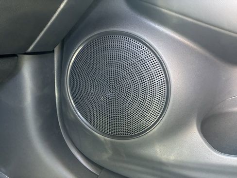 New 2025 Honda HR-V LX image 30