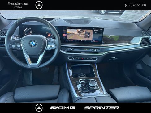 Used 2026 BMW X5 xDrive40i AWD/4WD image 25