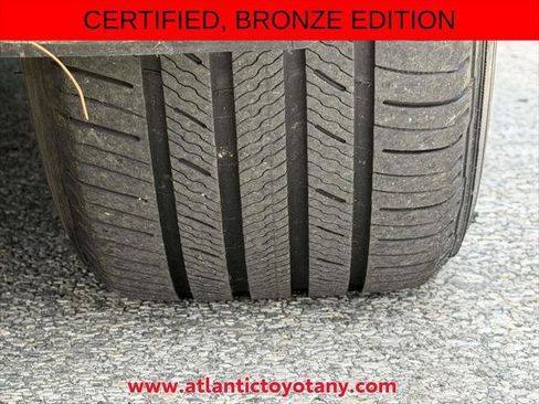 Certified 2023 Toyota Highlander Bronze Edition AWD/4WD image 41