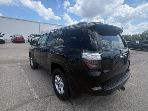Used 2024 Toyota 4Runner SR5 AWD/4WD image 5