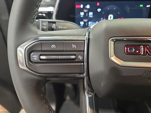 New 2026 GMC Canyon Elevation w/ Convenience Package RWD image 17