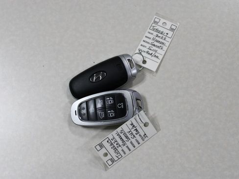 Used 2022 Hyundai Santa Fe Calligraphy AWD/4WD image 38