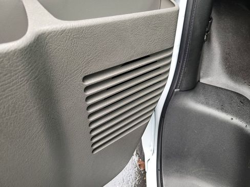 New 2025 Chevrolet Express 2500 Work Van image 15