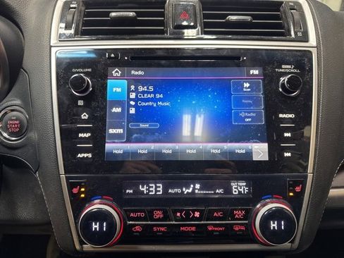 Used 2019 Subaru Outback 2.5i Limited w/ Popular Package #2 image 10