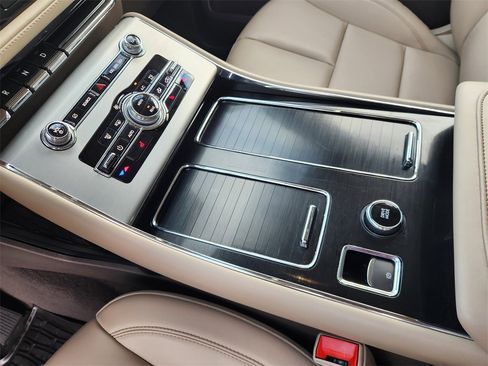 Used 2021 Lincoln Aviator 2WD image 19