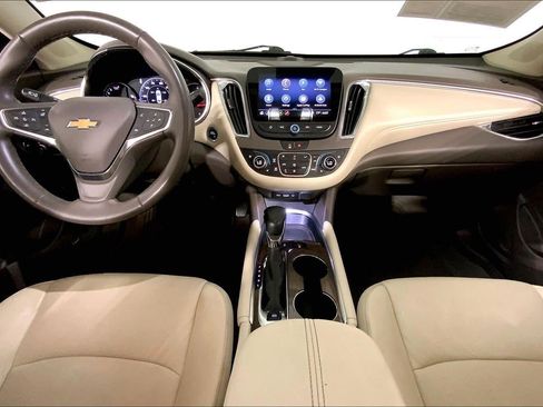 Used 2024 Chevrolet Malibu LT FWD image 15