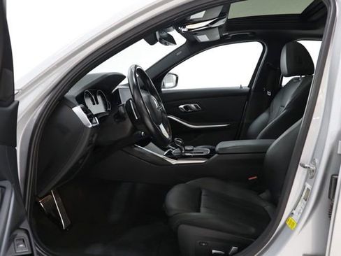 Used 2019 BMW 330i Sedan RWD image 15