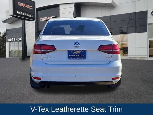 Used 2017 Volkswagen Jetta SE image 7