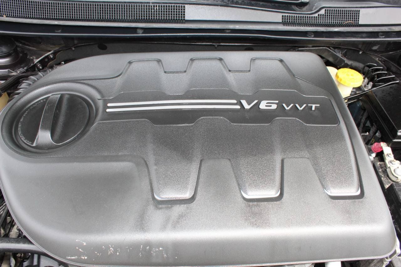 Used 2016 Chrysler 200 S AWD/4WD image 31