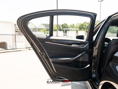 Used 2018 BMW 540i xDrive image 47