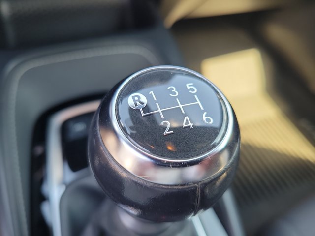 Used 2022 Toyota Corolla SE FWD image 11