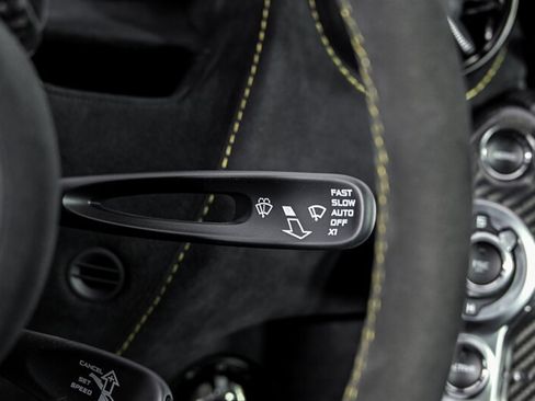 Used 2022 McLaren 765LT RWD image 41