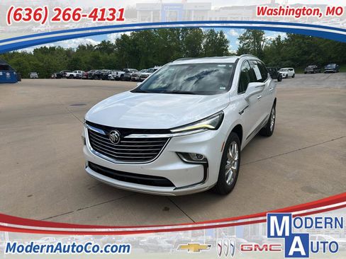 Certified 2023 Buick Enclave Essence w/ Experience Buick Package FWD image 1