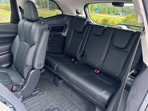 Certified 2025 Subaru Ascent Bronze Edition w/ Onyx Package image 29