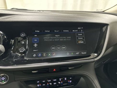Used 2022 Buick Envision Avenir w/ Technology Package II FWD image 11